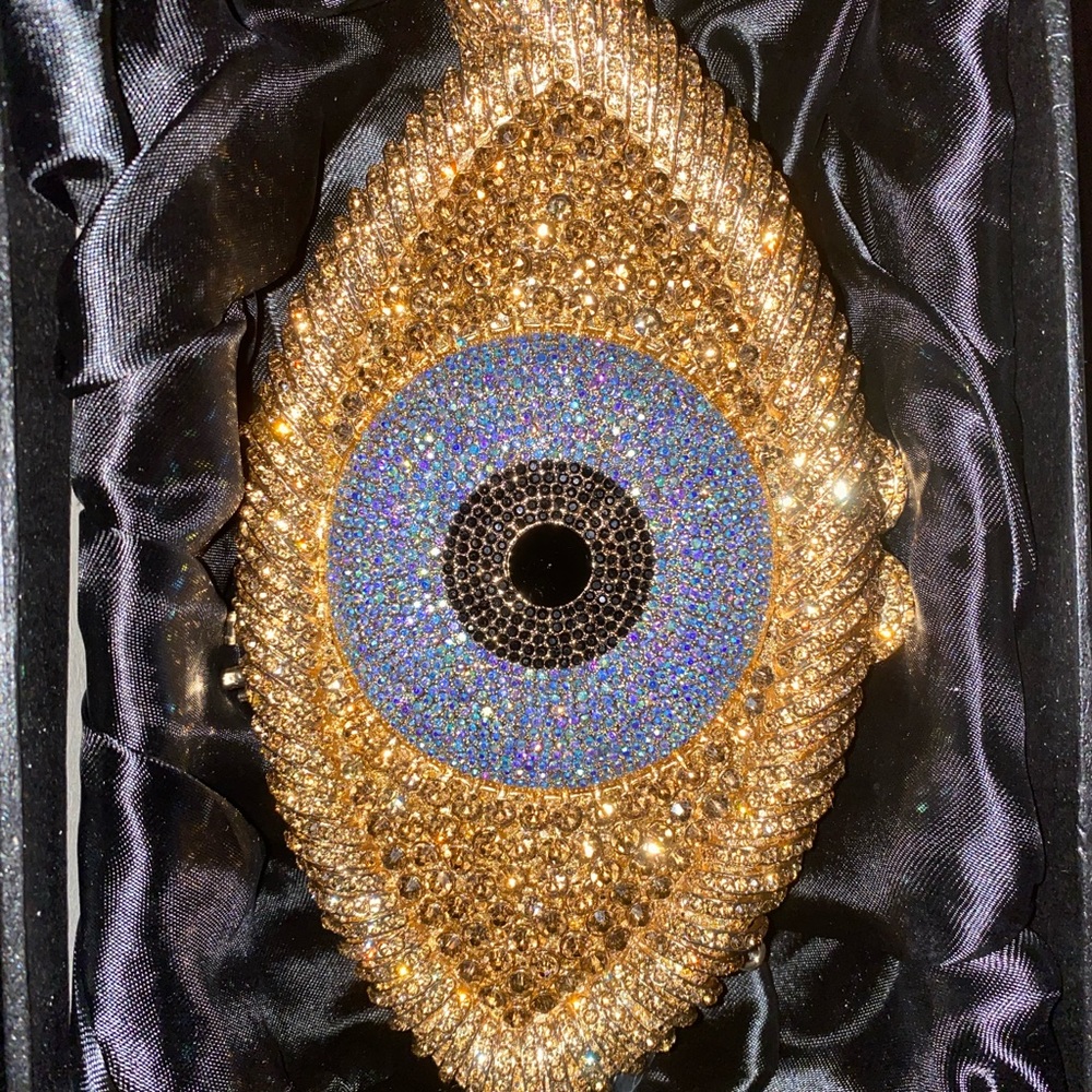 Evil eye clutch